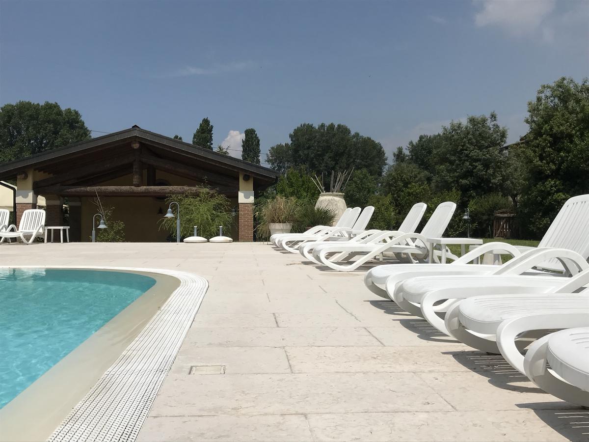 Agriturismo Corte Salandini Hotel Понти Сул Минчо Екстериор снимка