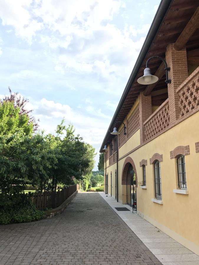 Agriturismo Corte Salandini Hotel Понти Сул Минчо Екстериор снимка